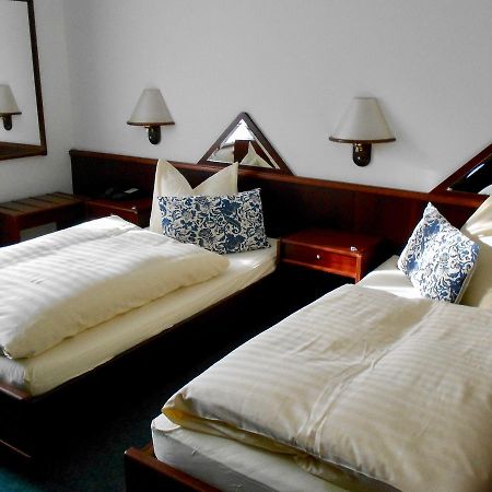 Hotel Froschkoenig Battenhausen Esterno foto