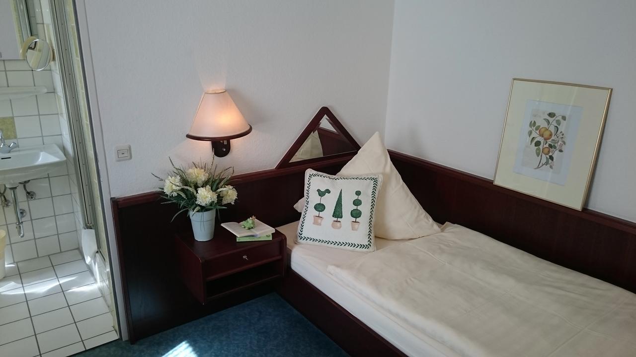 Hotel Froschkoenig Battenhausen Esterno foto